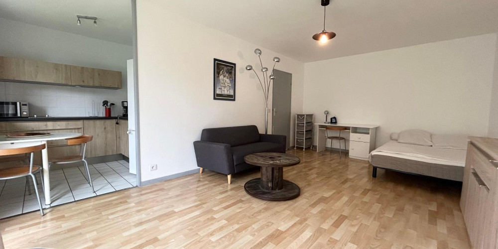 appartement à PAU (64000)