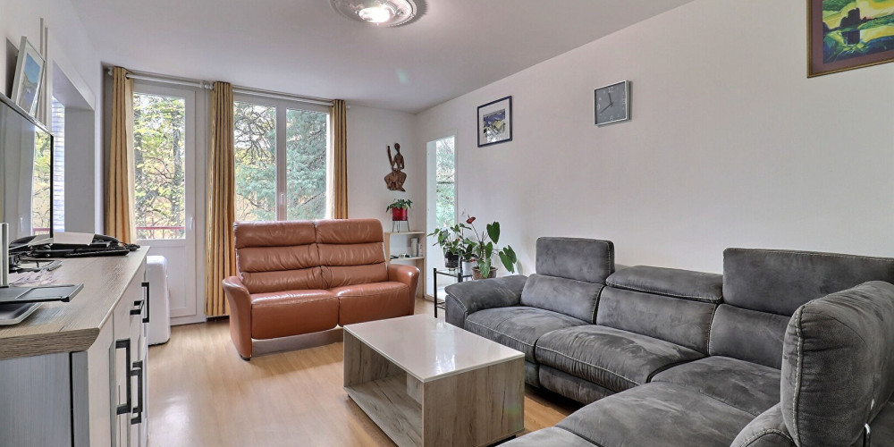 appartement à PAU (64000)