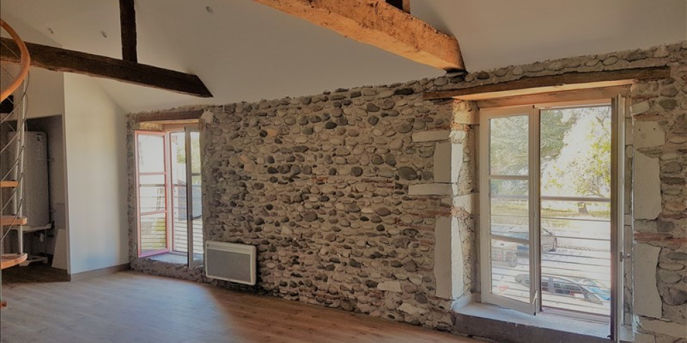 appartement à PAU (64000)