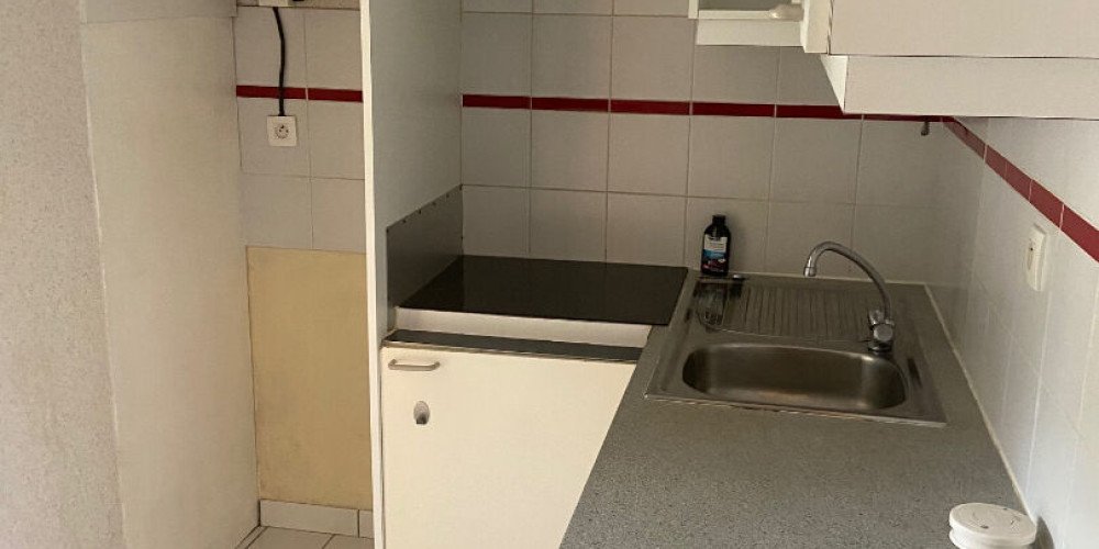 appartement à PAU (64000)