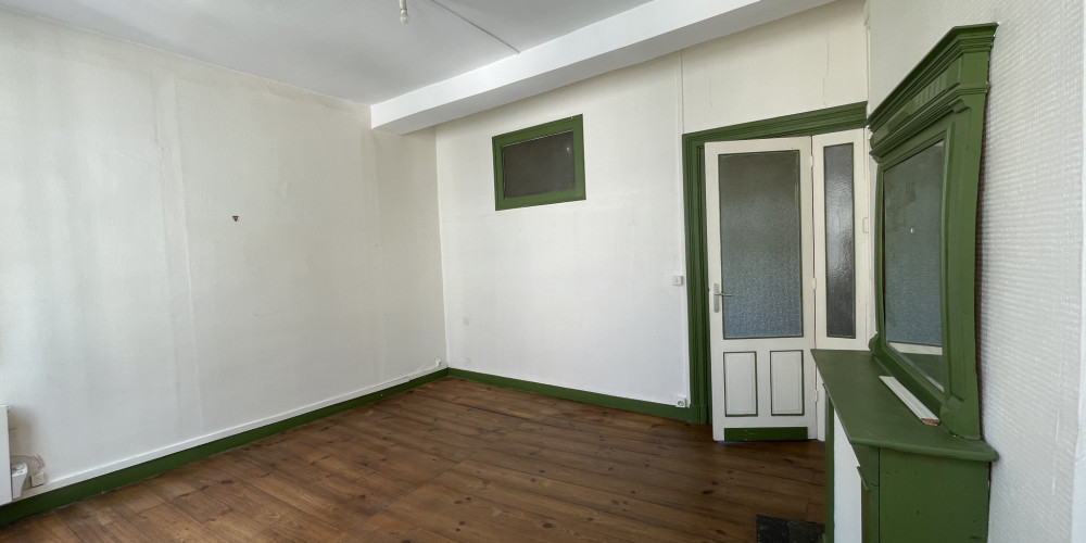 appartement à PAU (64000)