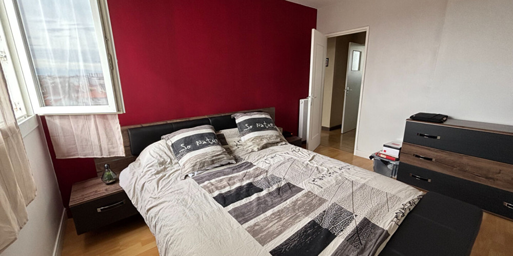 appartement à PAU (64000)