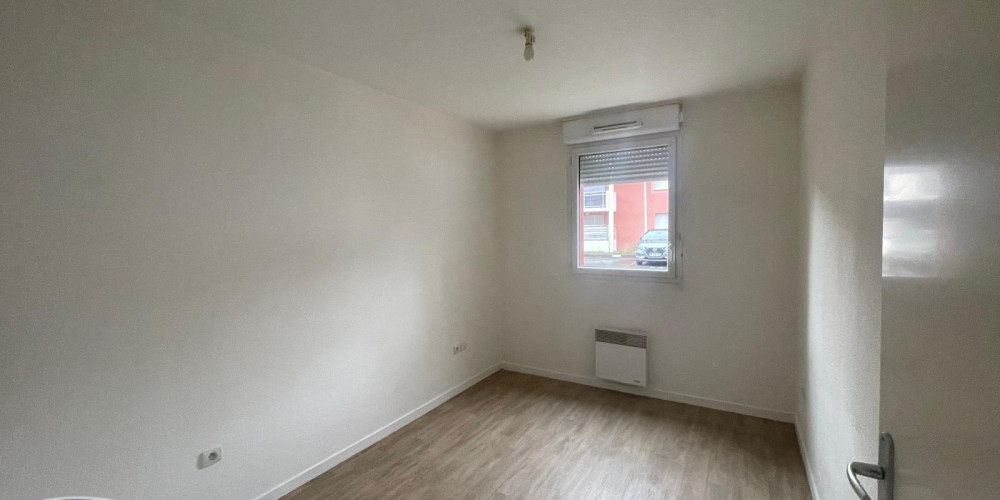 appartement à PAU (64000)