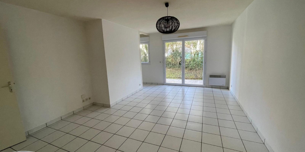 appartement à PAU (64000)
