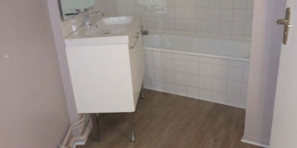 appartement à PAU (64000)