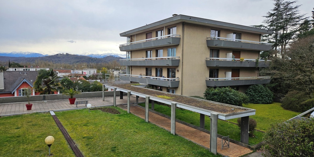 appartement à PAU (64000)