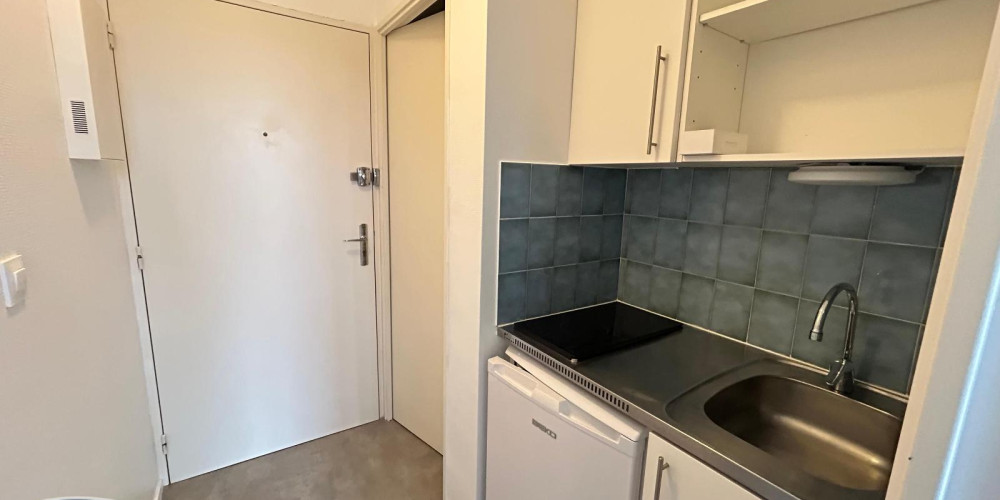 appartement à PAU (64000)