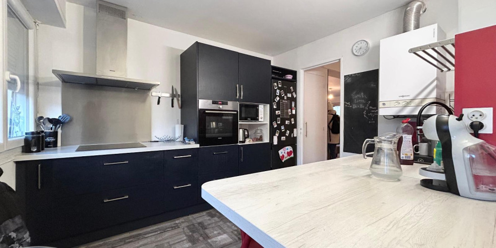 appartement à PAU (64000)