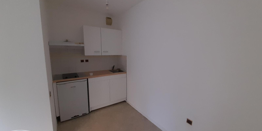 appartement à PAU (64000)