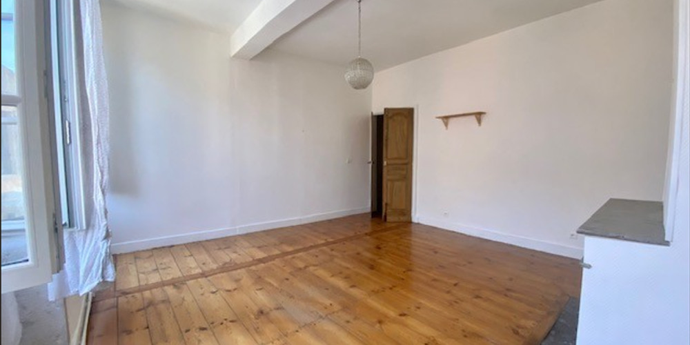 appartement à PAU (64000)