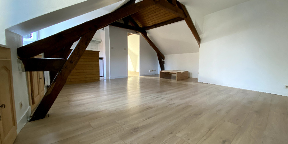 appartement à PAU (64000)