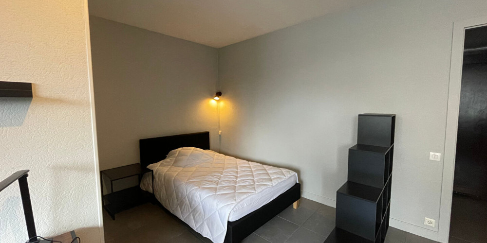 appartement à PAU (64000)