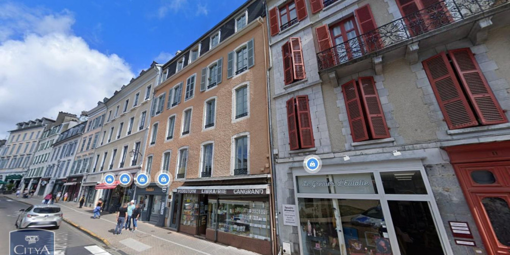 appartement à PAU (64000)