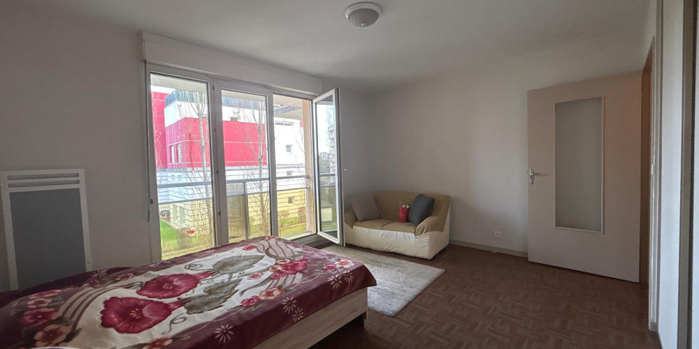 appartement à PAU (64000)