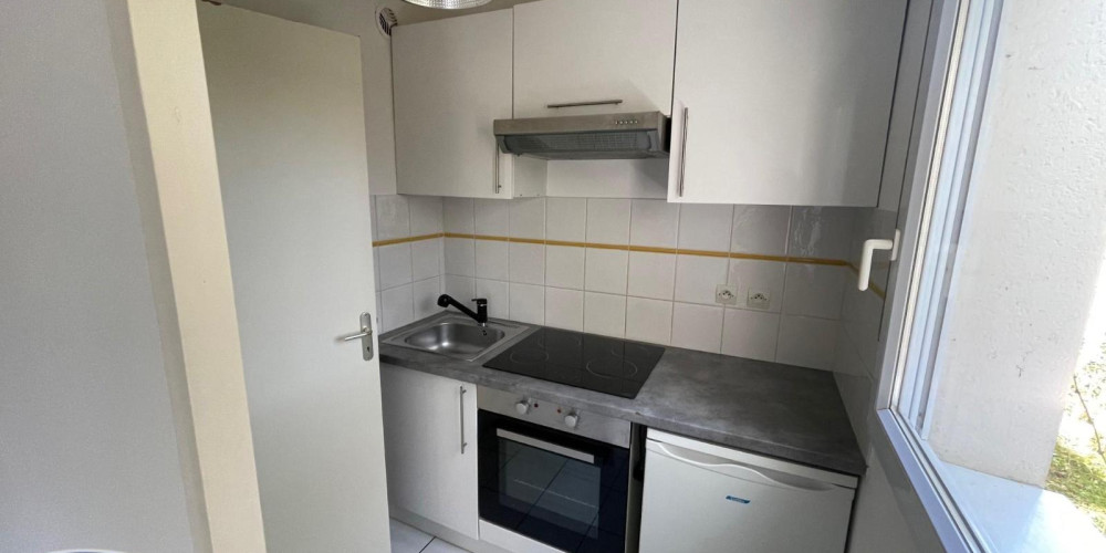 appartement à PAU (64000)