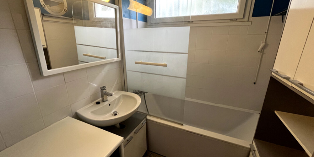 appartement à PAU (64000)
