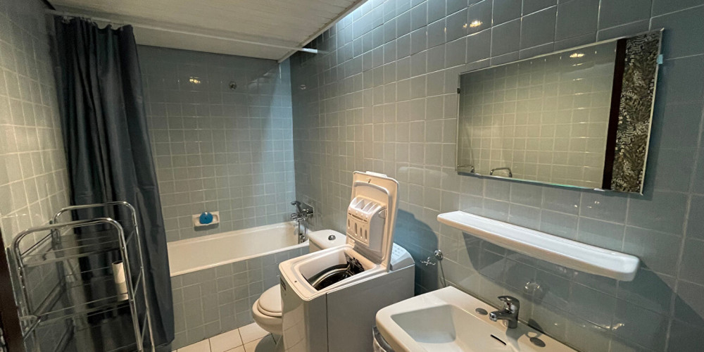 appartement à PAU (64000)