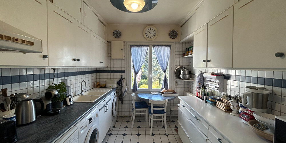 appartement à PAU (64000)