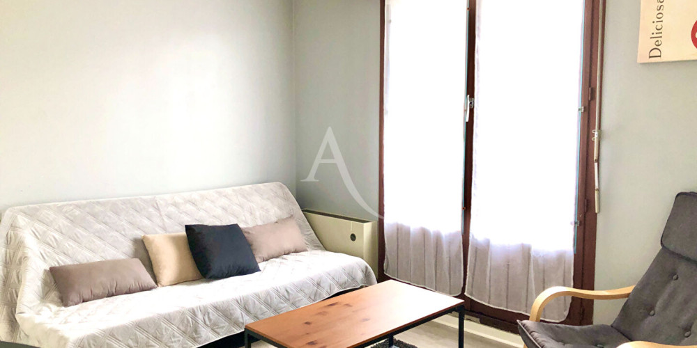 appartement à PAU (64000)