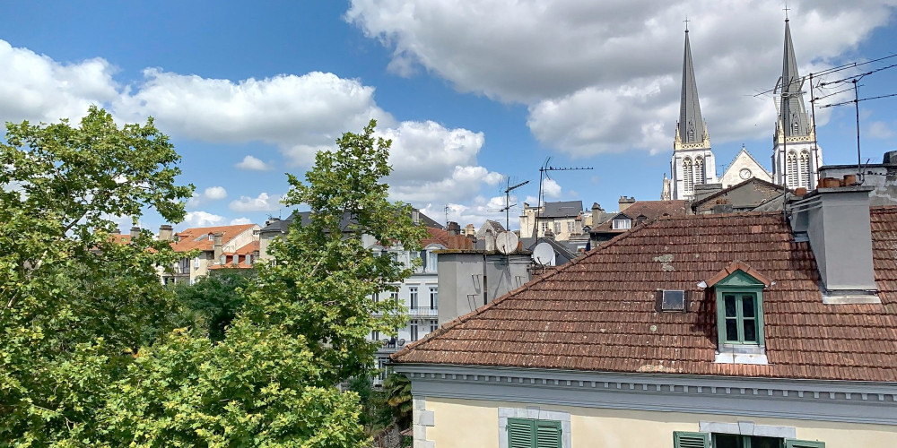 appartement à PAU (64000)