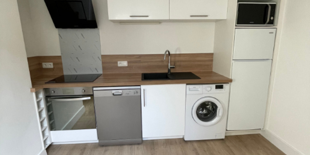 appartement à PAU (64000)