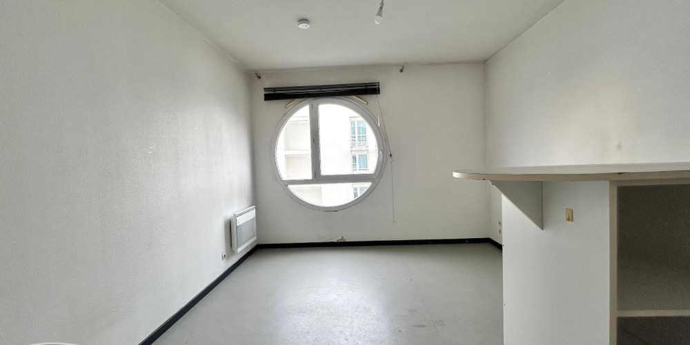 appartement à PAU (64000)