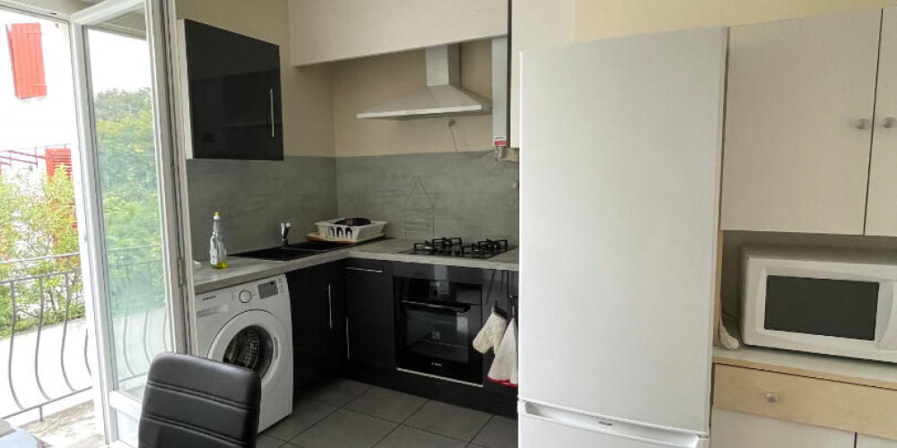 appartement à PAU (64000)