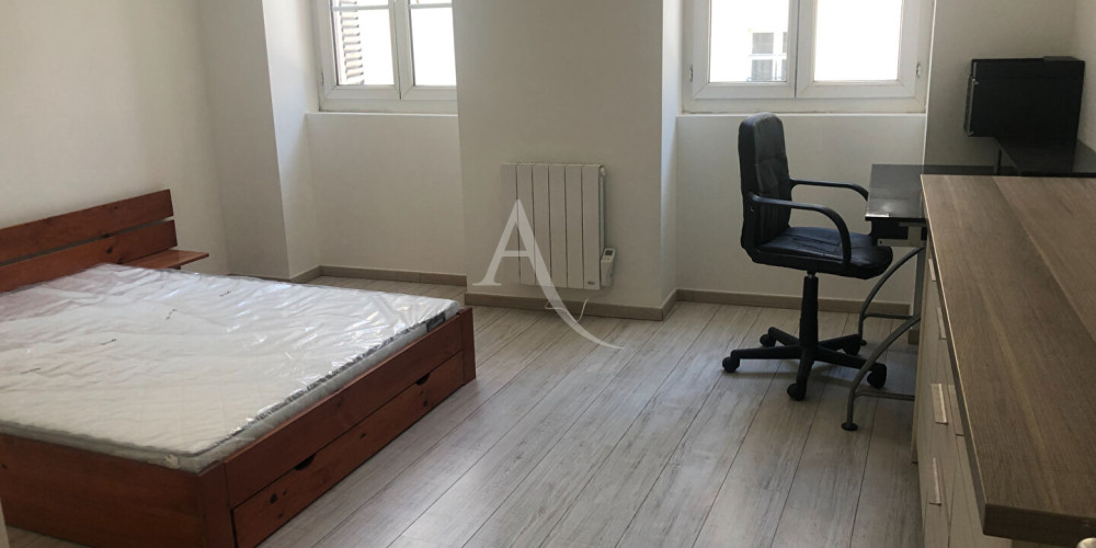 appartement à PAU (64000)