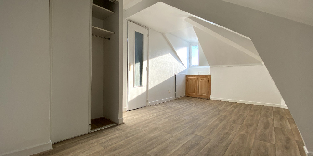 appartement à PAU (64000)