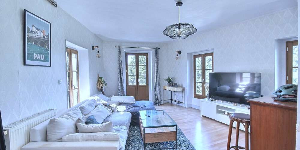 appartement à PAU (64000)