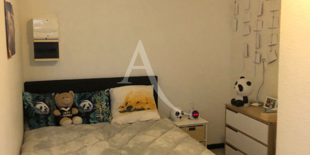 appartement à PAU (64000)