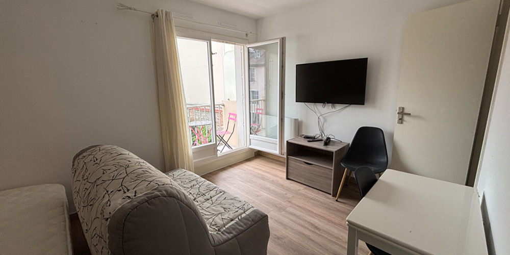 appartement à PAU (64000)