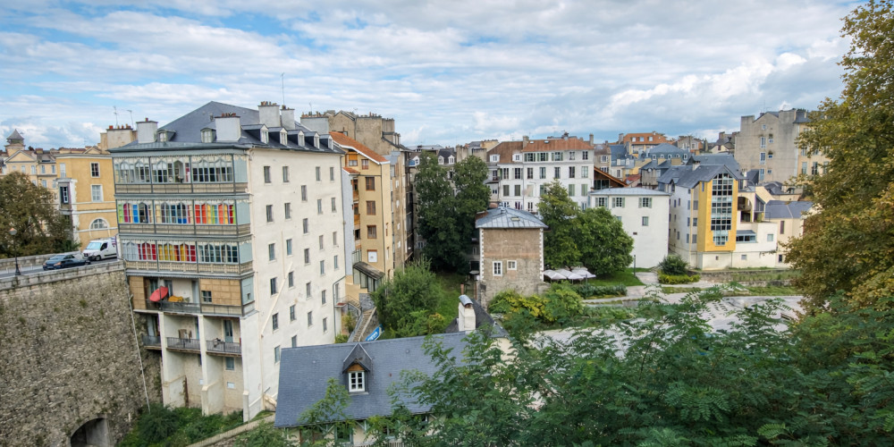 appartement à PAU (64000)