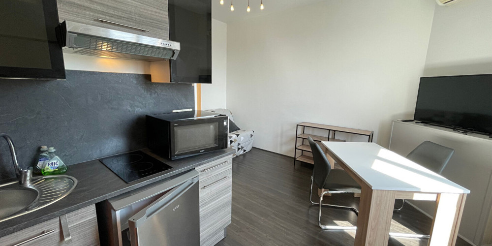 appartement à PAU (64000)