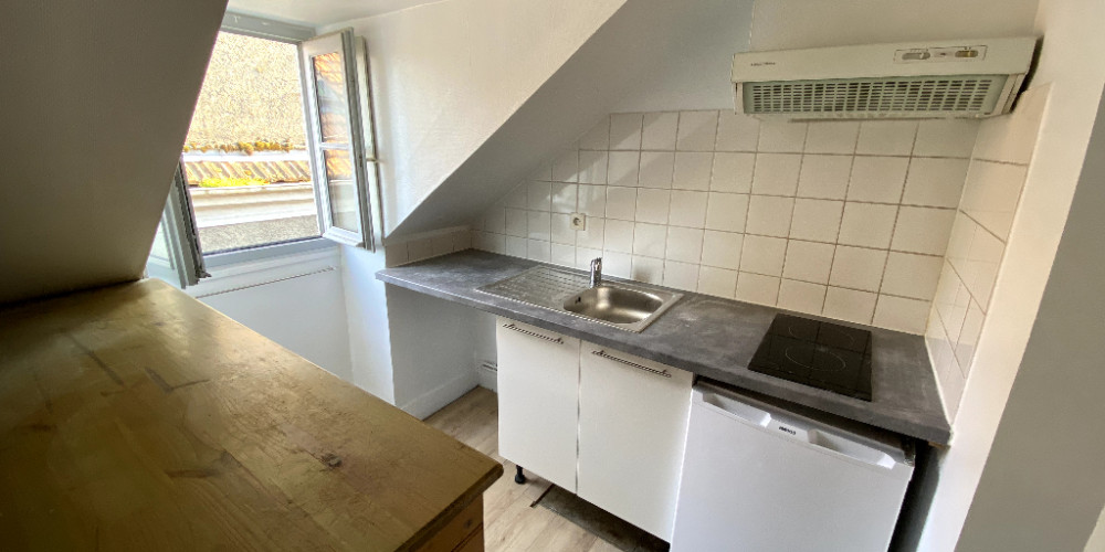 appartement à PAU (64000)
