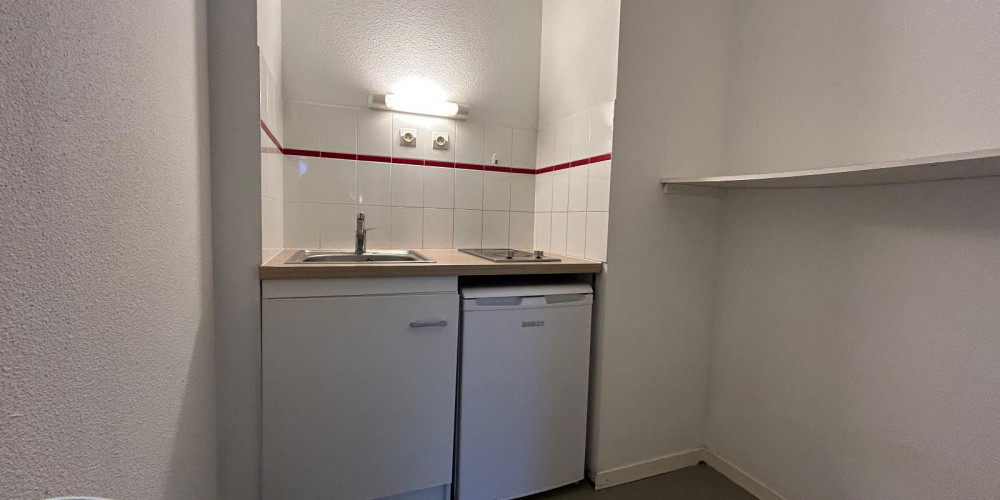 appartement à PAU (64000)