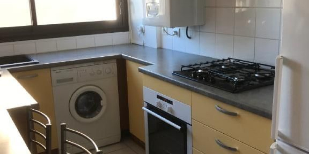 appartement à PAU (64000)