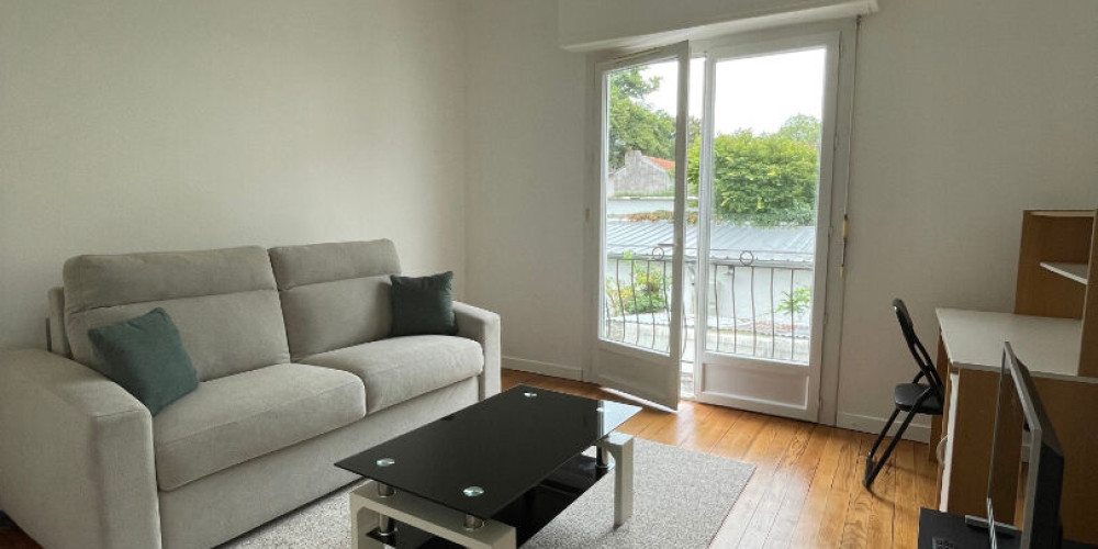 appartement à PAU (64000)