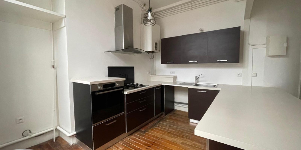 appartement à PAU (64000)