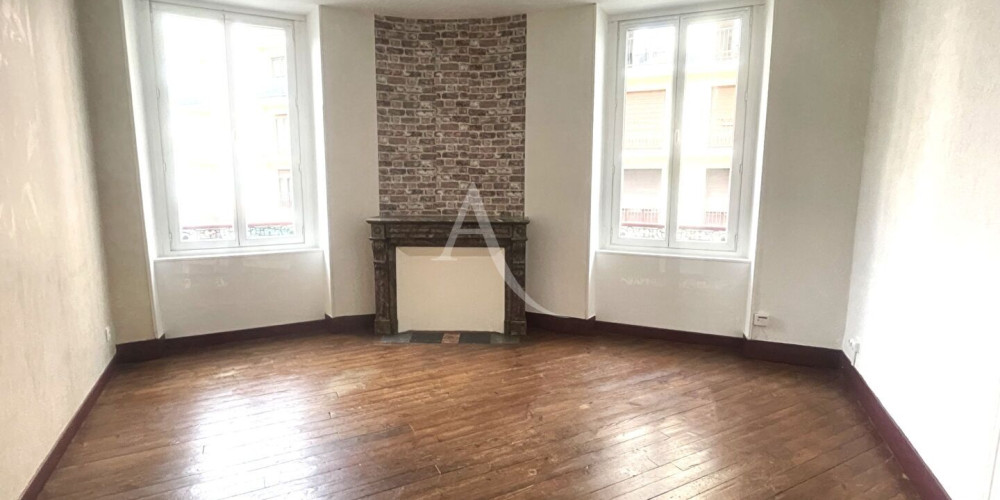 appartement à PAU (64000)