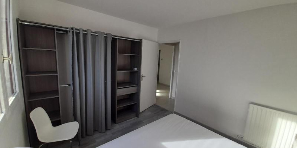 appartement à PAU (64000)