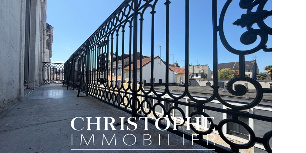 appartement à PAU (64000)