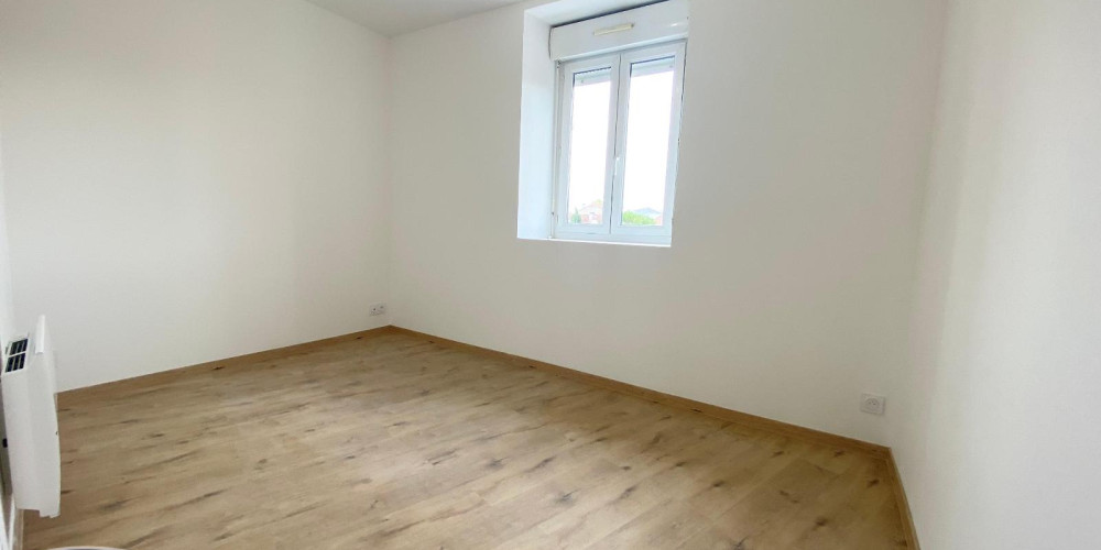 appartement à GELOS (64110)