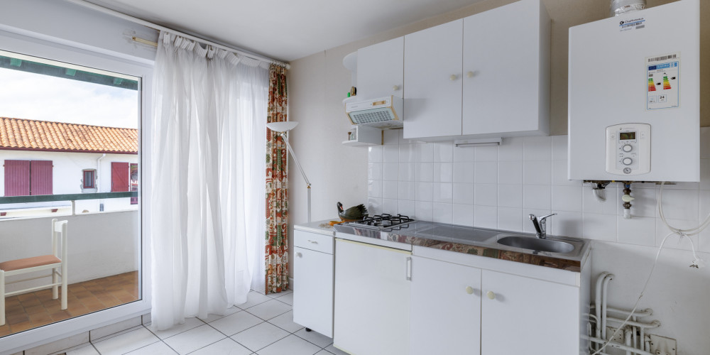 appartement à URRUGNE (64122)