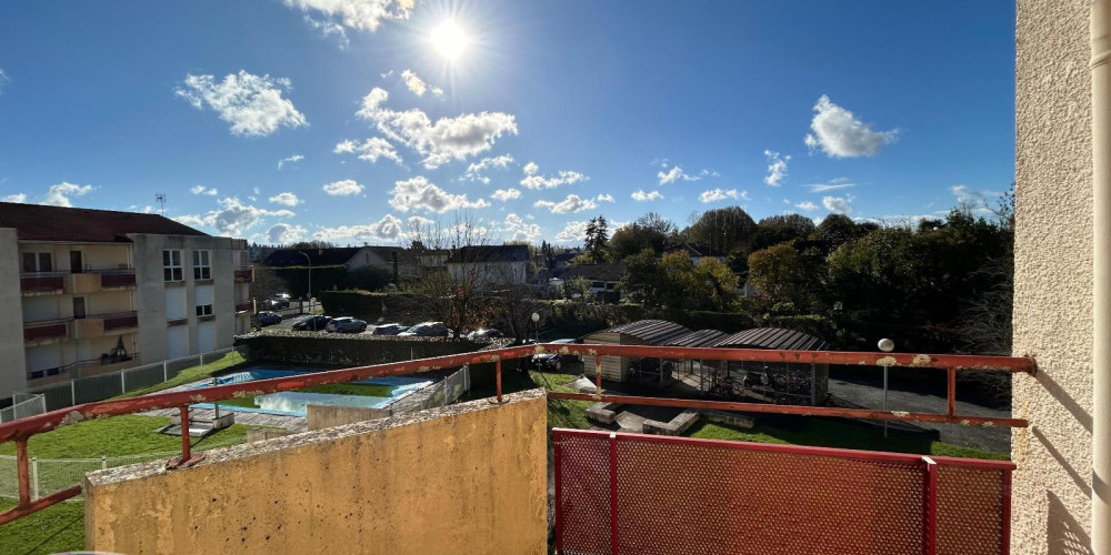 appartement à LONS (64140)