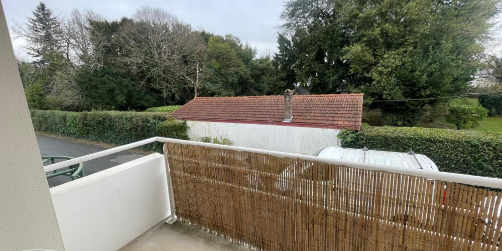 appartement à LONS (64140)