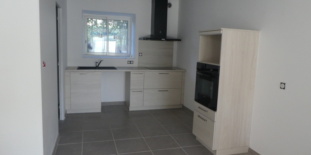 appartement à IROULEGUY (64220)