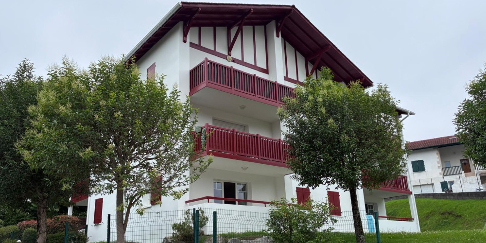 appartement à ASCAIN (64310)