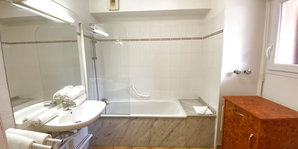 appartement à CIBOURE (64500)