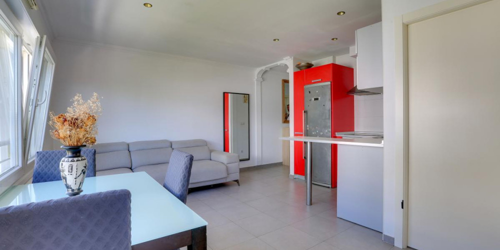 appartement à URRUGNE (64700)